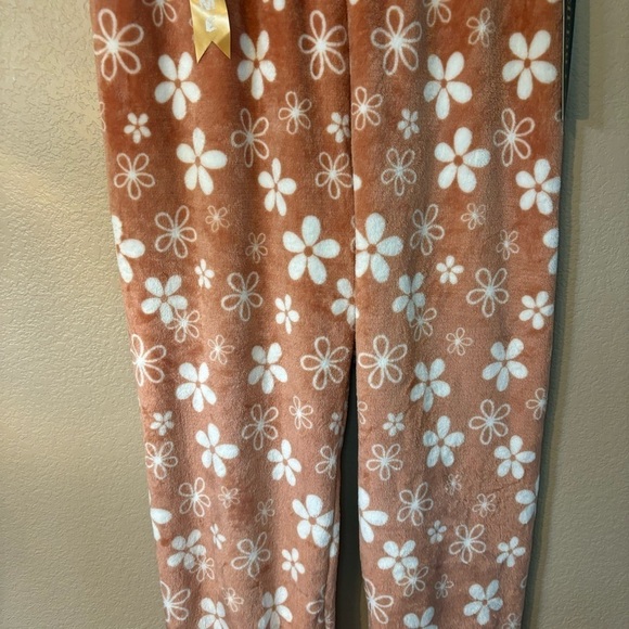 NWT Pajama Pants 2XL I Believe Cozy Fleece Stretch Smoothing Waistband Slimming - Picture 4 of 14